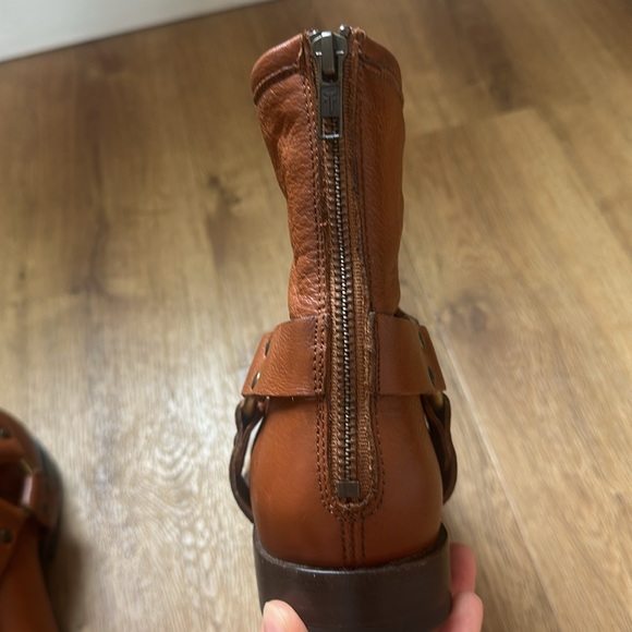 Frye Phillip Harness Short Boots - Picture 5 of 13